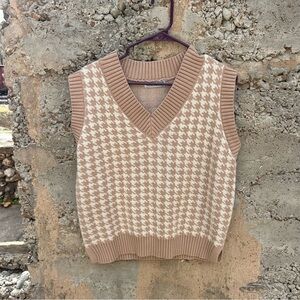 Tan Houndstooth V-Neck Sweater Vest